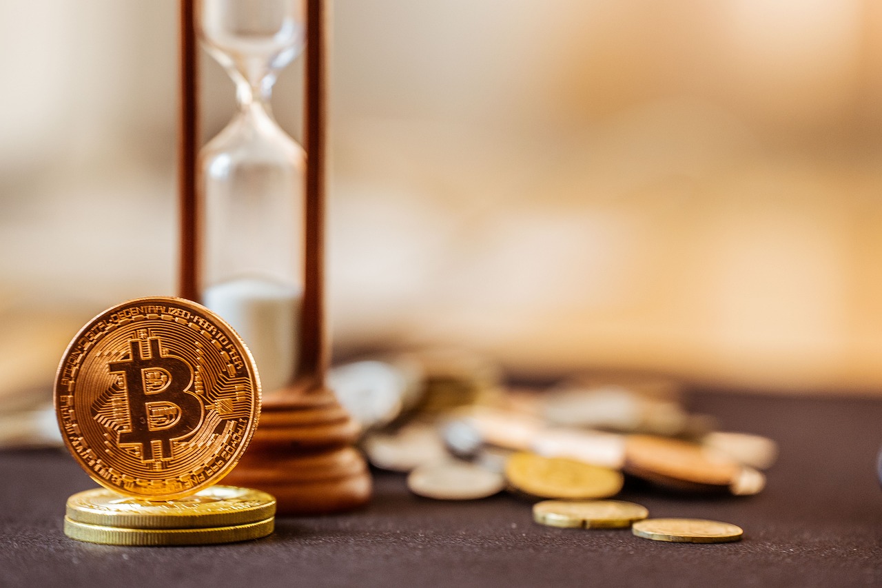 比特币减半满周年、涨逾三成！机构进场加速牛市